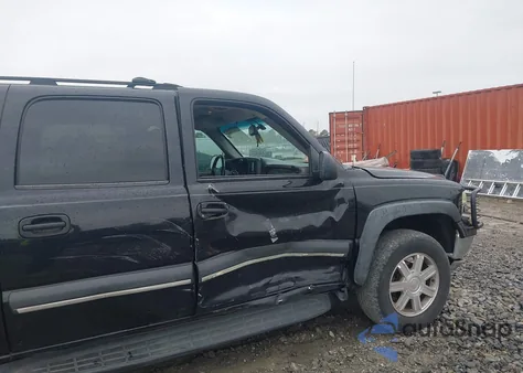 2003 Chevrolet Suburban 1500 Ls из США, поврежденный, VIN 3GNEC16Z43G201464